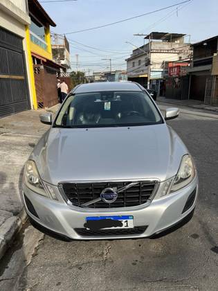 VOLVO XC60 3.0 DYNAMIC AWD TURBO GASOLINA 4P AUTOMÁTICO